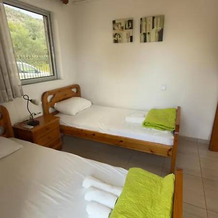 Quiet Summer&winter Escape Near Athens Σπίτι διακοπών Άγιοι Θεόδωροι